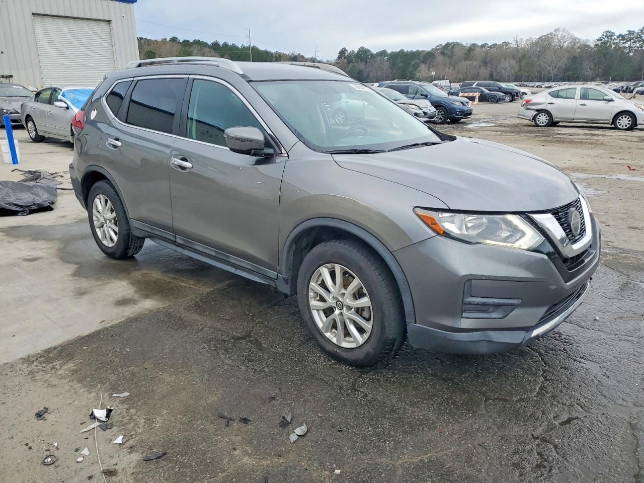 2018 NISSAN ROGUE S photo 4