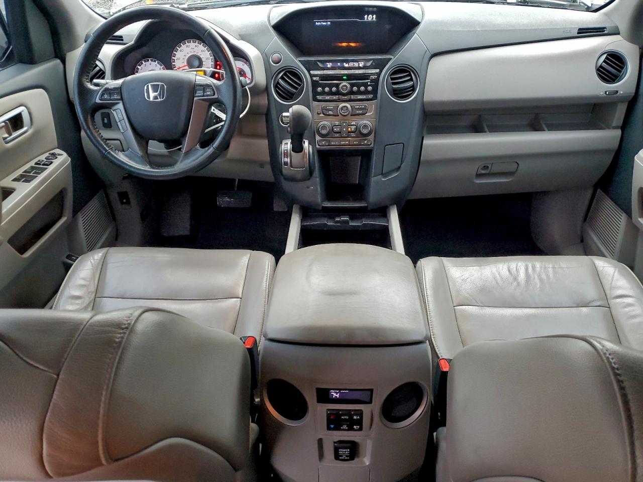 2015 HONDA PILOT EXL photo 15