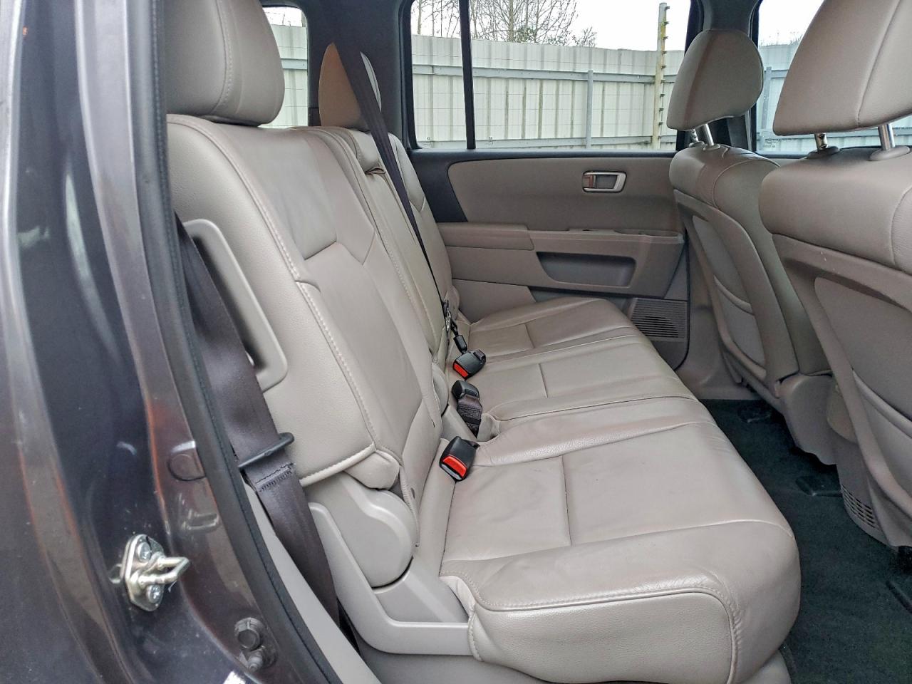 2015 HONDA PILOT EXL photo 21