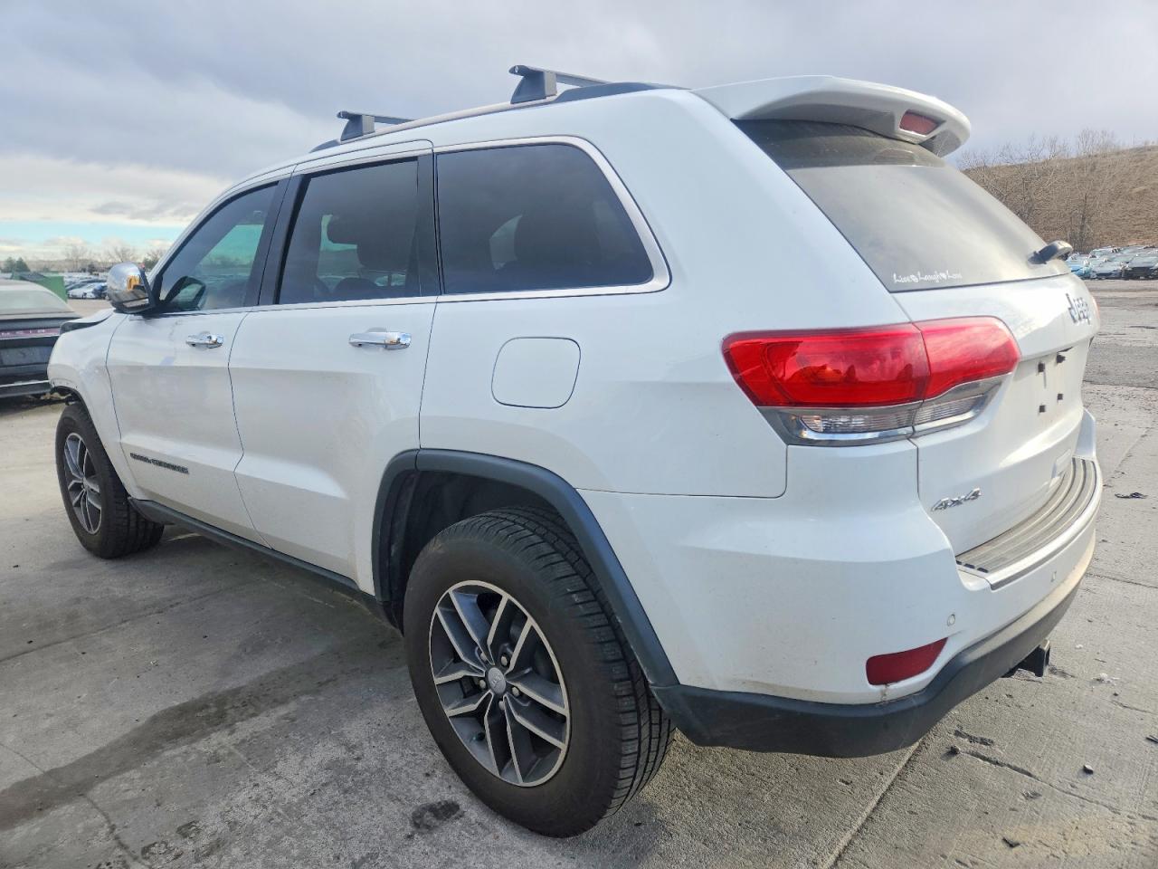 2018 JEEP GRAND CHEROKEE LIMITED photo 3