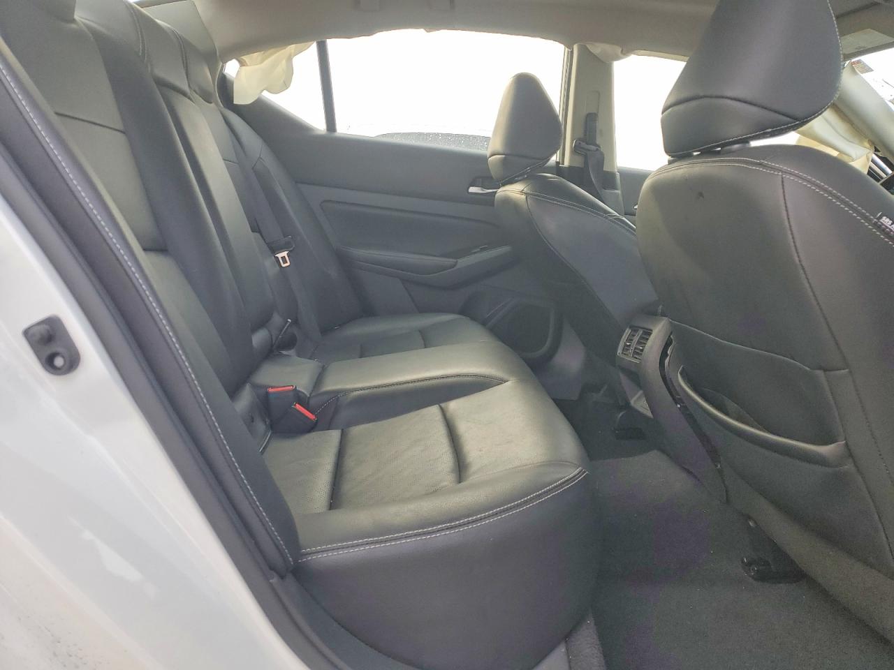 2024 NISSAN ALTIMA SL photo 10