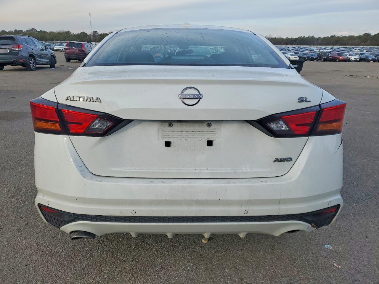 2024 NISSAN ALTIMA SL photo 6