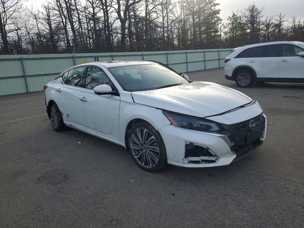 2024 NISSAN ALTIMA SL photo 4