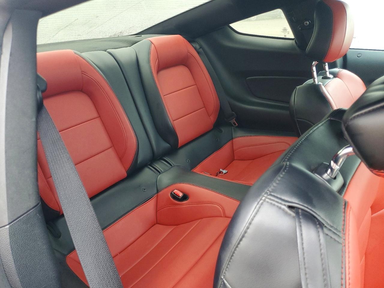 2016 FORD MUSTANG GT photo 10