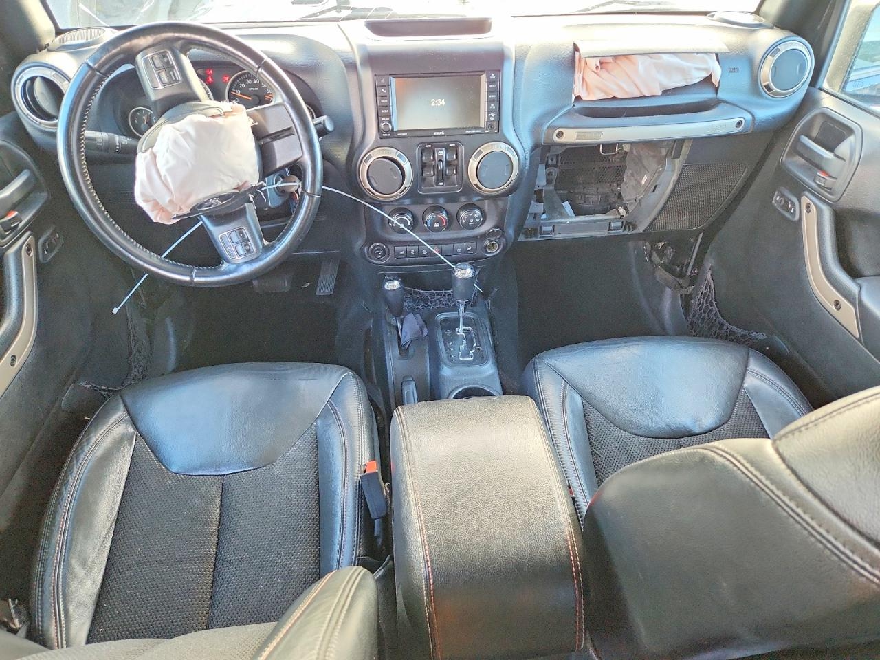 2016 JEEP WRANGLER UNLIMITED SAHARA photo 8