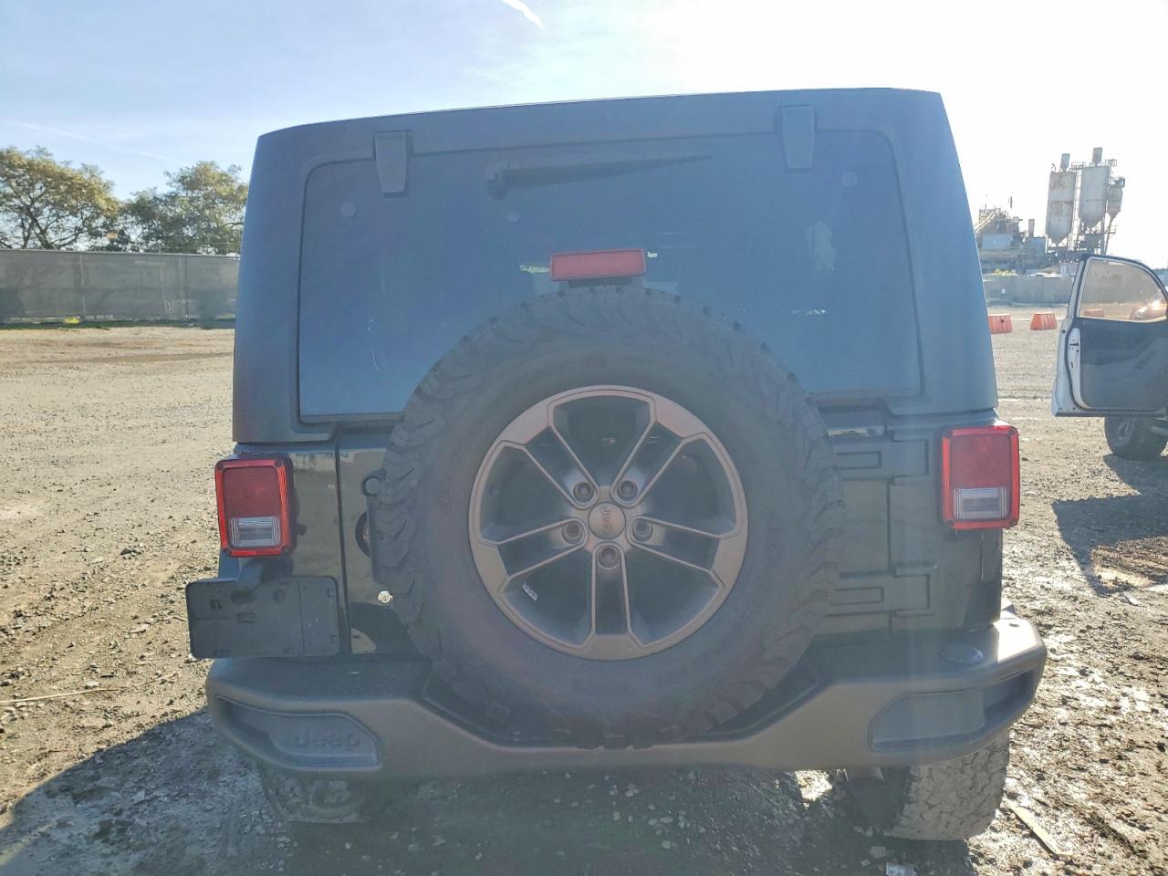 2016 JEEP WRANGLER UNLIMITED SAHARA photo 6