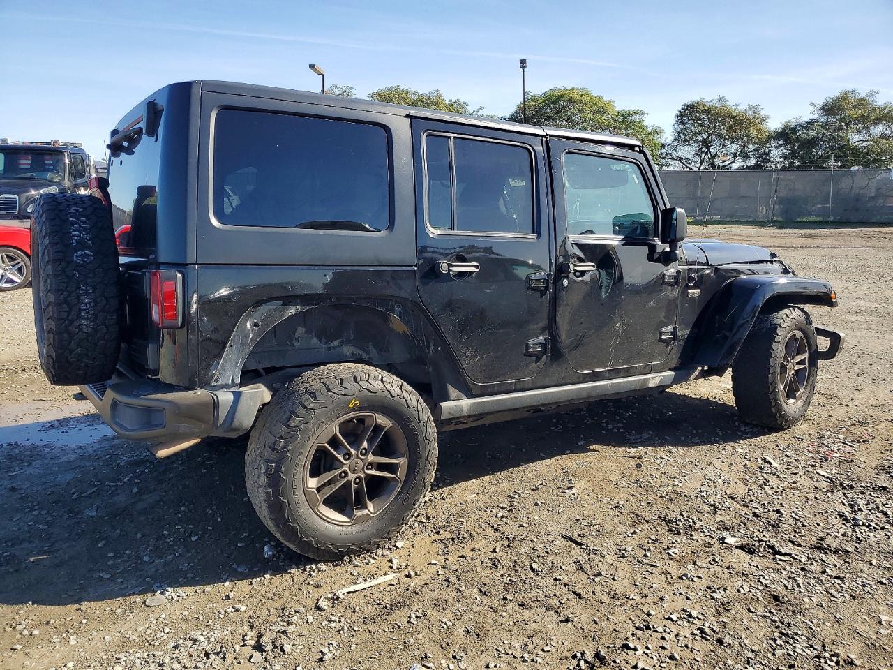 2016 JEEP WRANGLER UNLIMITED SAHARA photo 3
