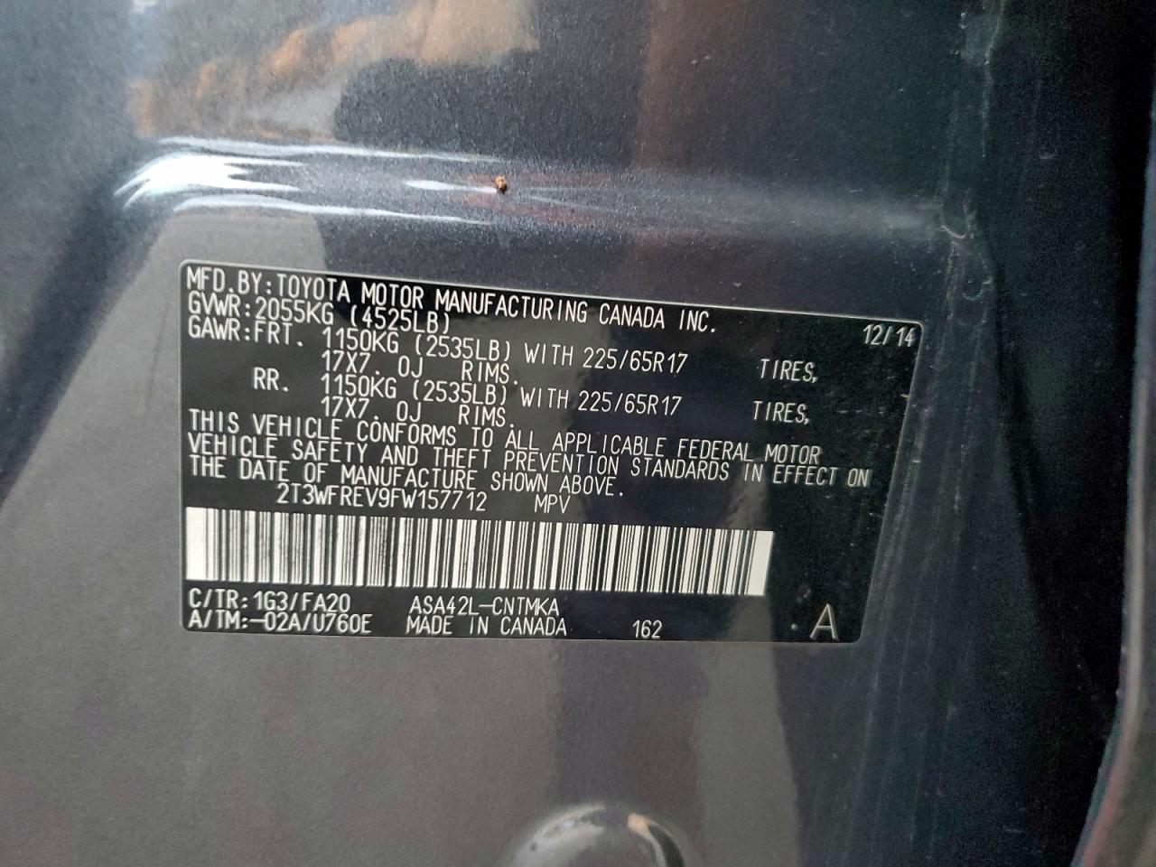 2015 TOYOTA RAV4 XLE photo 14
