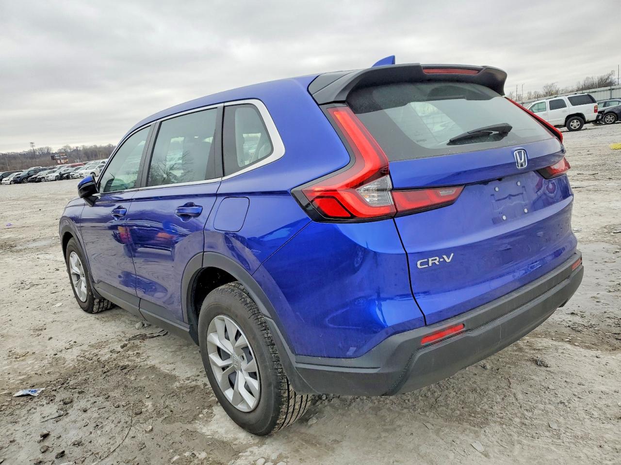 2024 HONDA CR-V LX photo 2