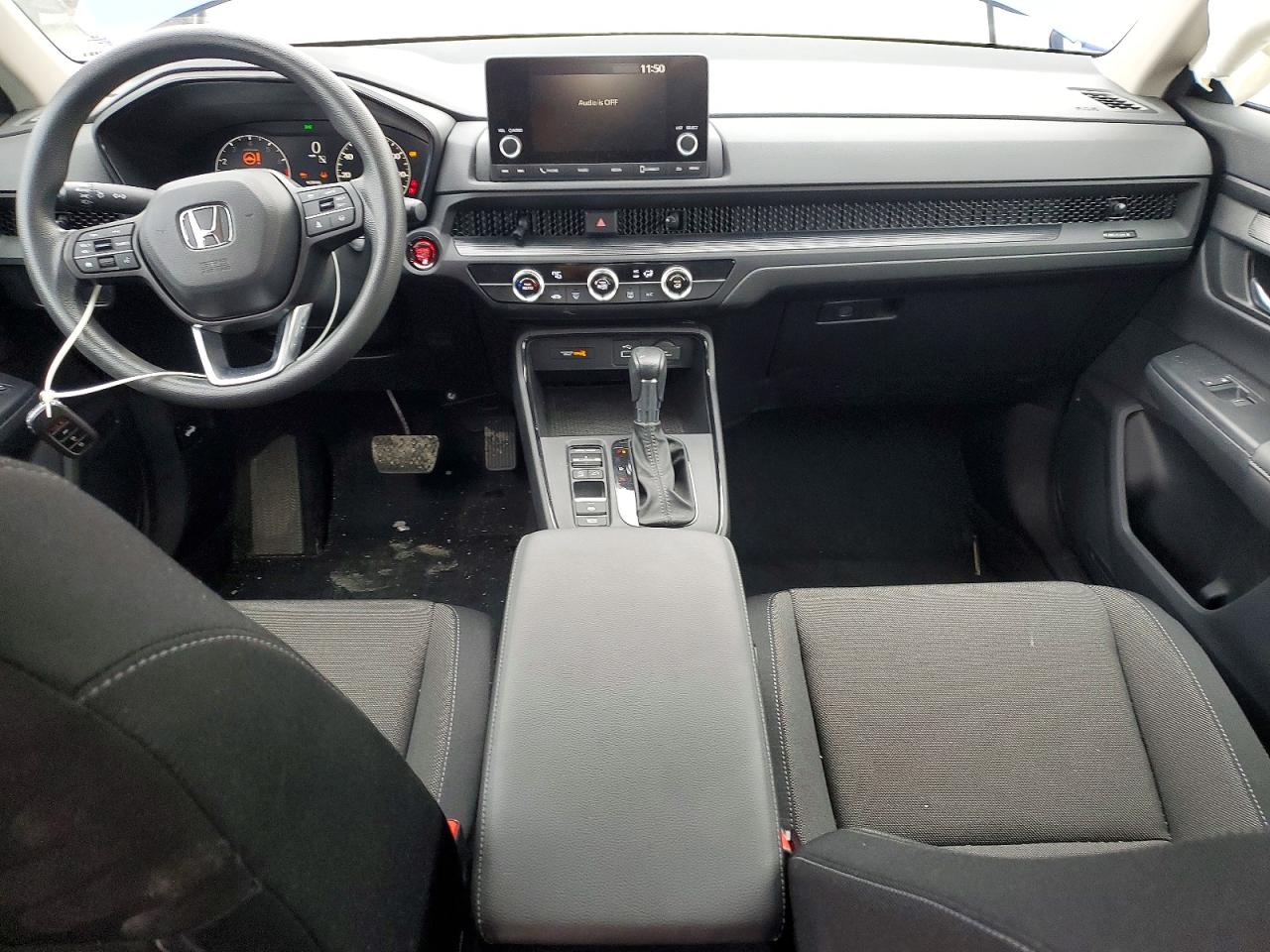 2024 HONDA CR-V LX photo 8