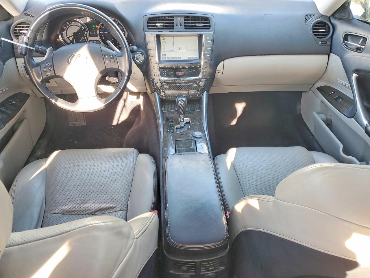 2009 LEXUS IS 250 photo 8