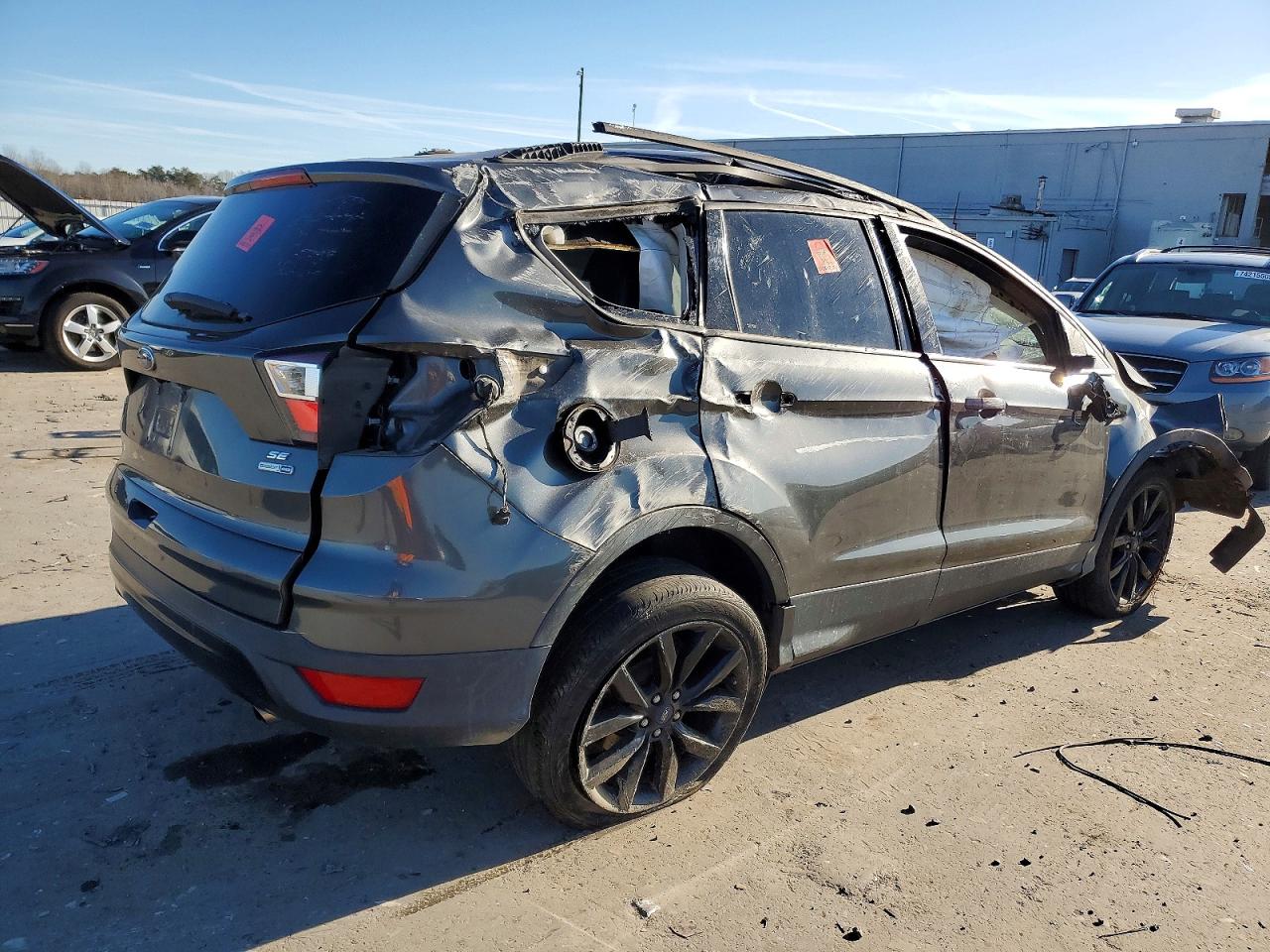 2017 FORD ESCAPE SE photo 7