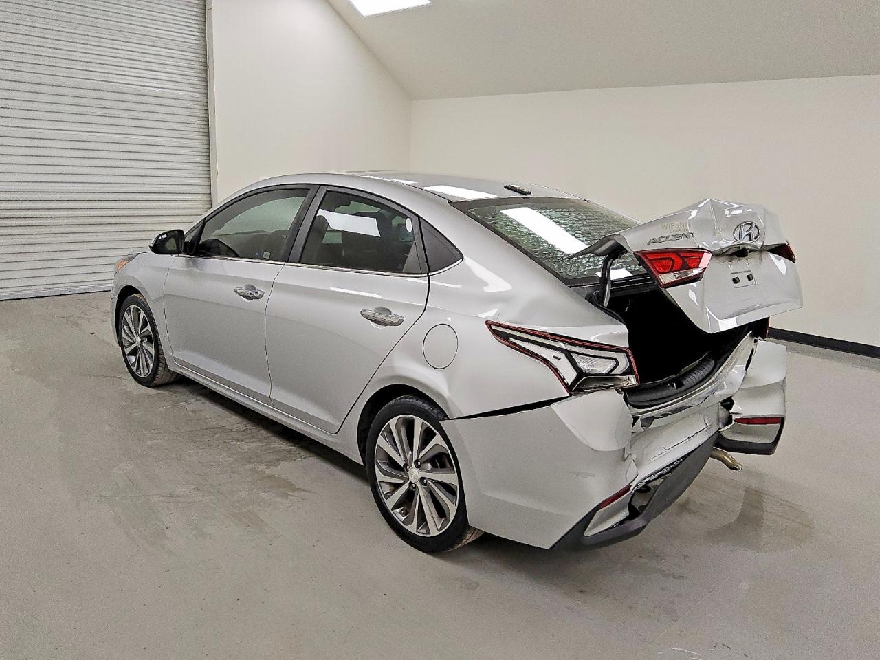 2019 HYUNDAI ACCENT LIMITED photo 3