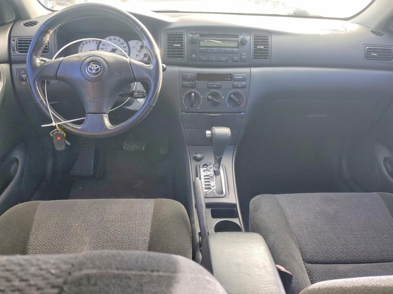 2004 TOYOTA COROLLA S photo 15