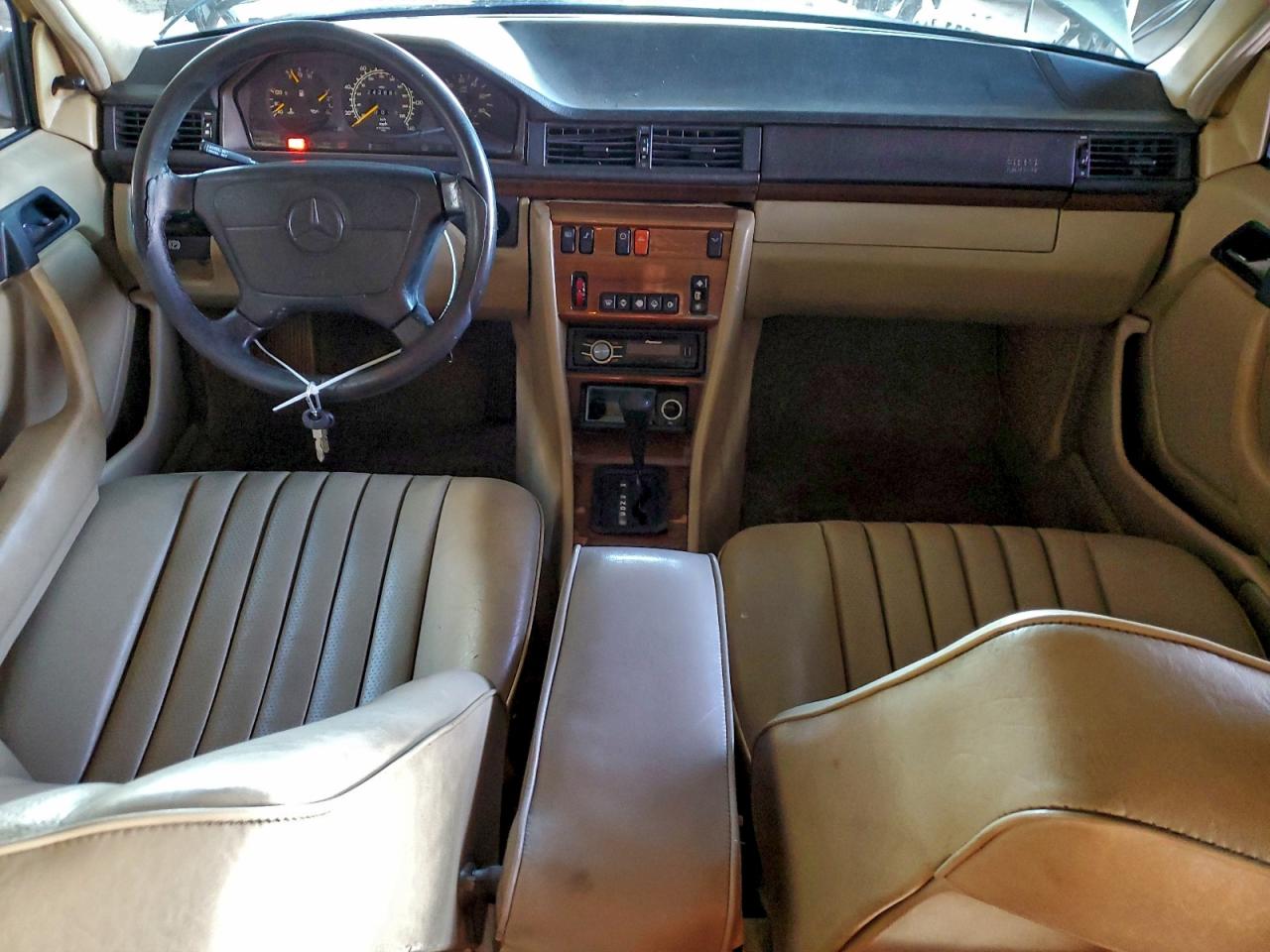 1992 MERCEDES-BENZ 300 D photo 8