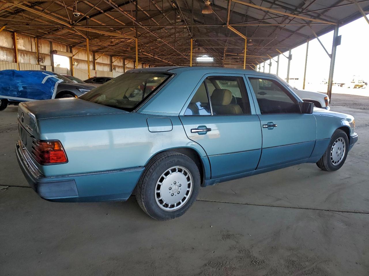 1992 MERCEDES-BENZ 300 D photo 3