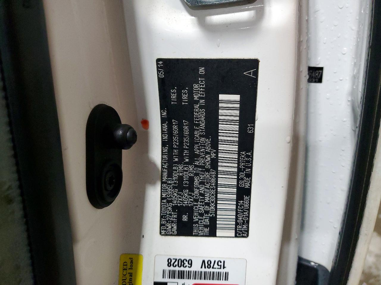 2014 TOYOTA SIENNA LE 8-PASSENGER photo 13