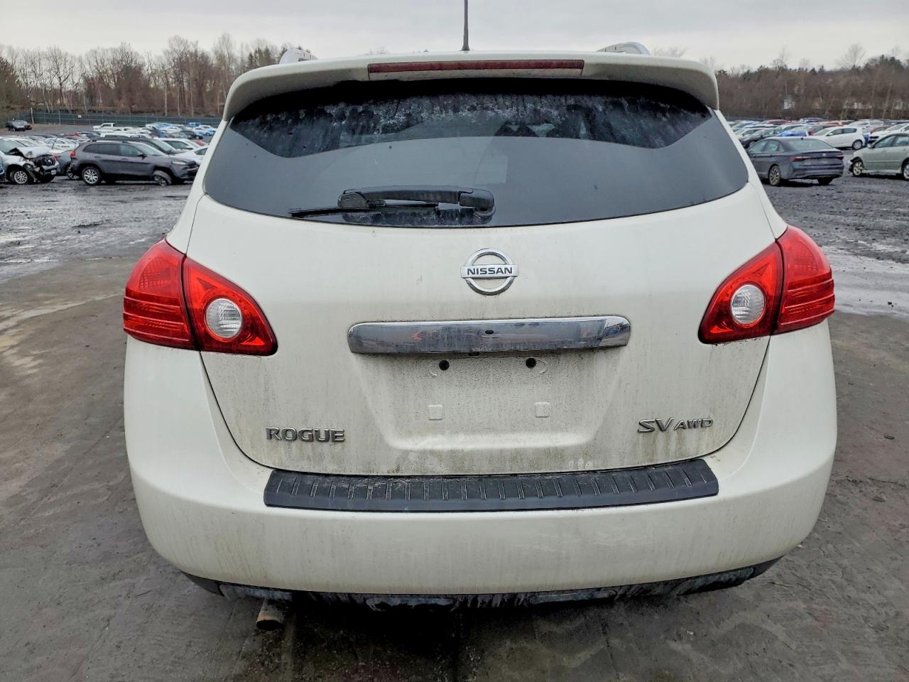 2013 NISSAN ROGUE S photo 6