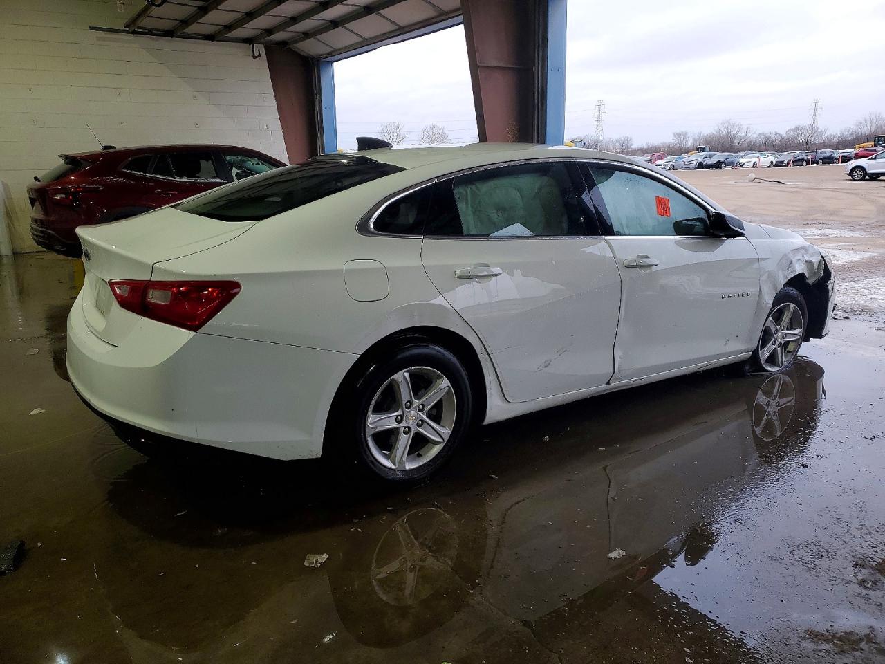 2020 CHEVROLET MALIBU LS photo 3