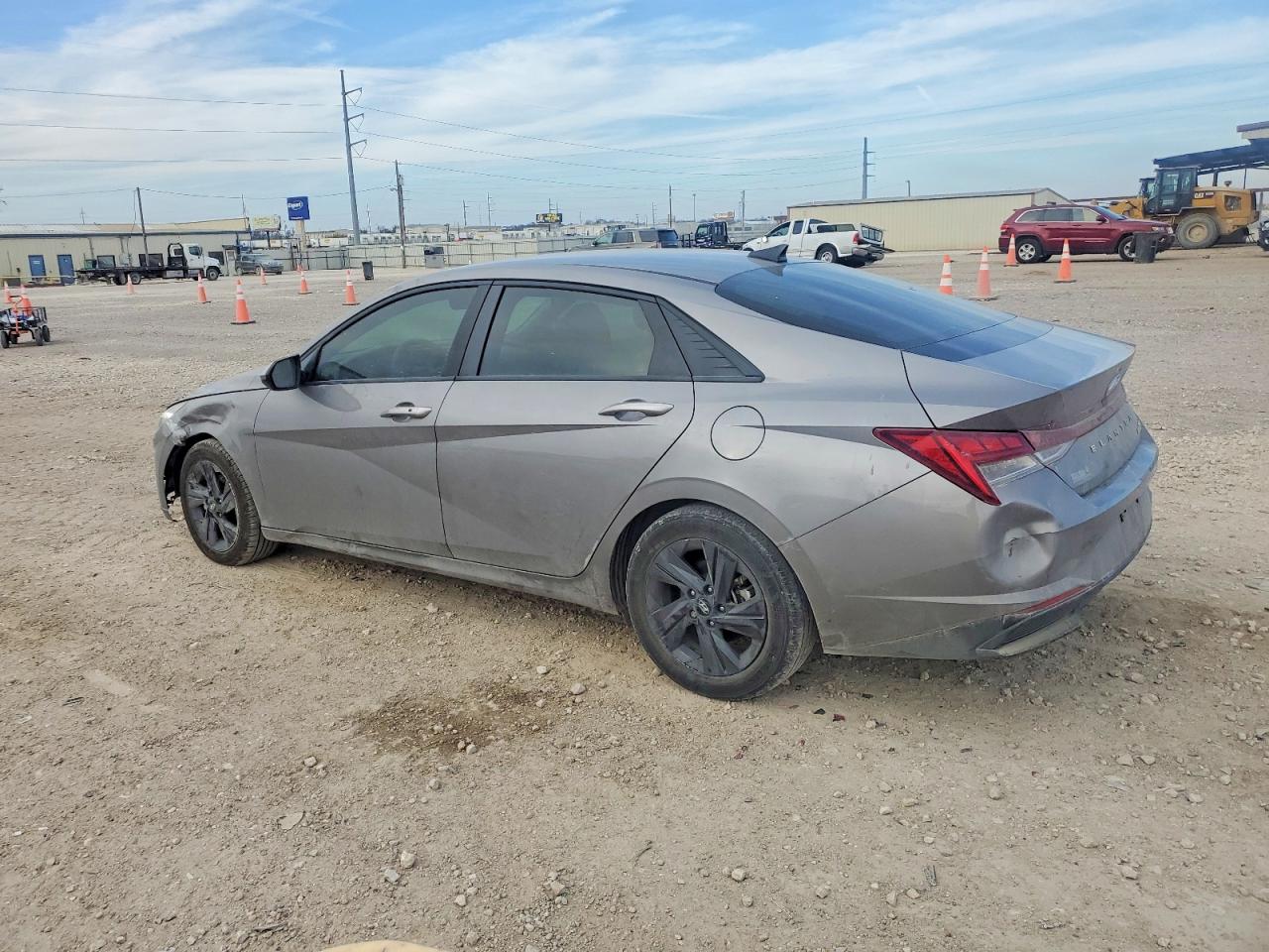 2023 HYUNDAI ELANTRA BLUE photo 2