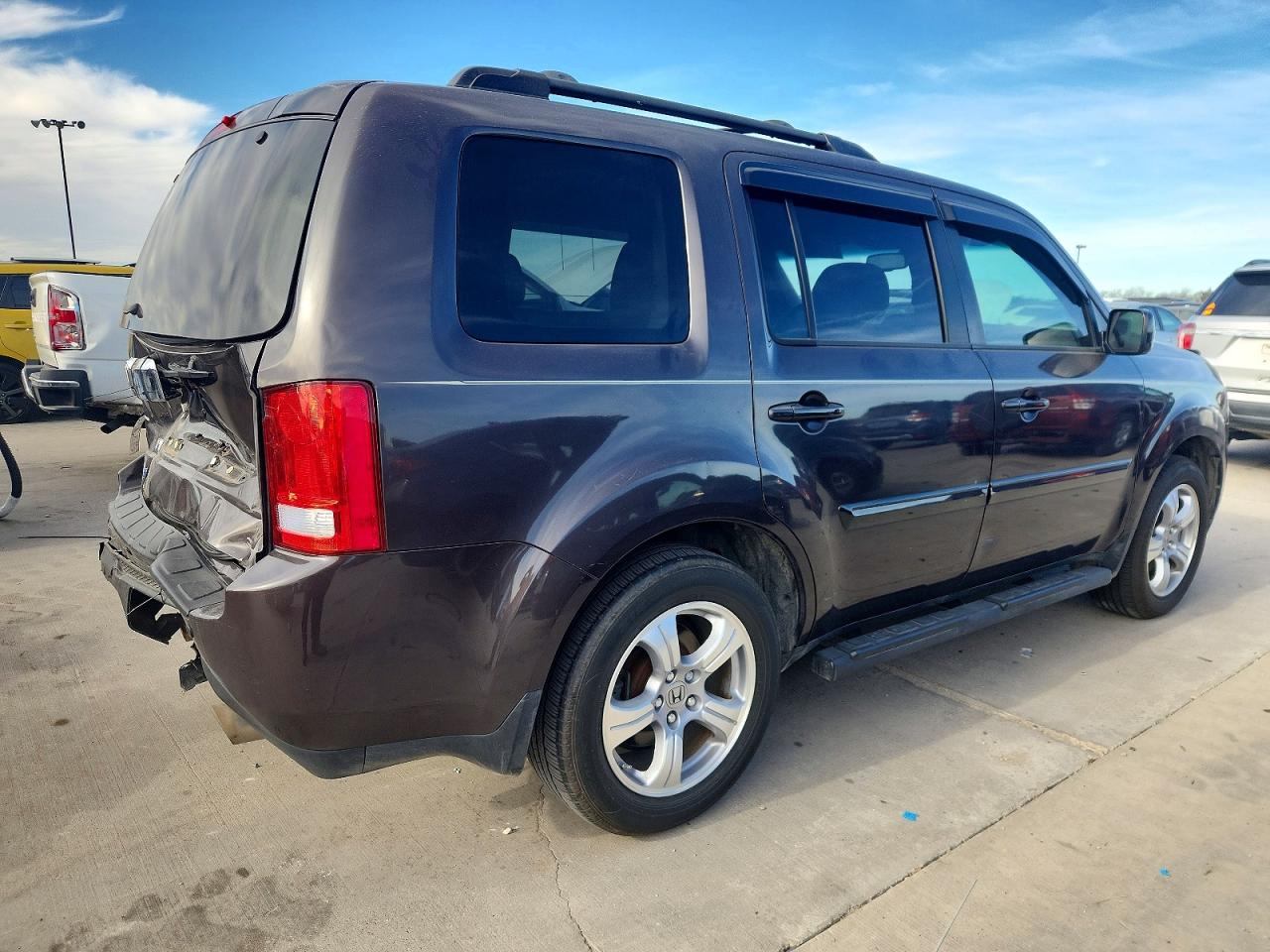 2012 HONDA PILOT EXLN photo 5