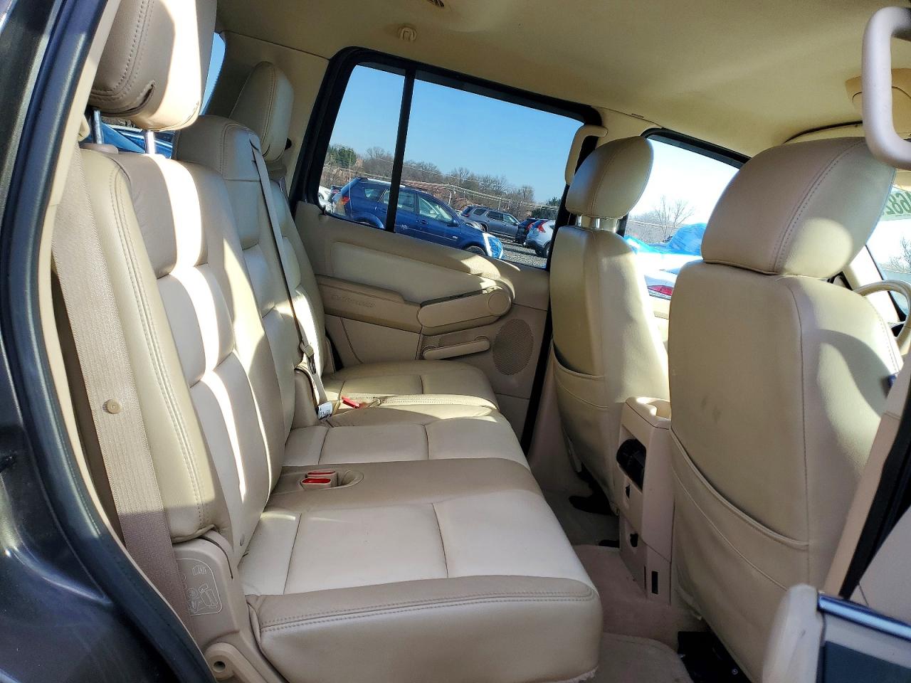 2006 FORD EXPLORER photo 11