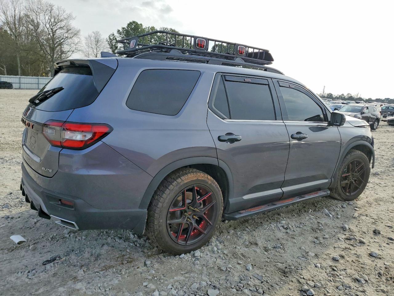 2025 HONDA PILOT ELITE photo 3