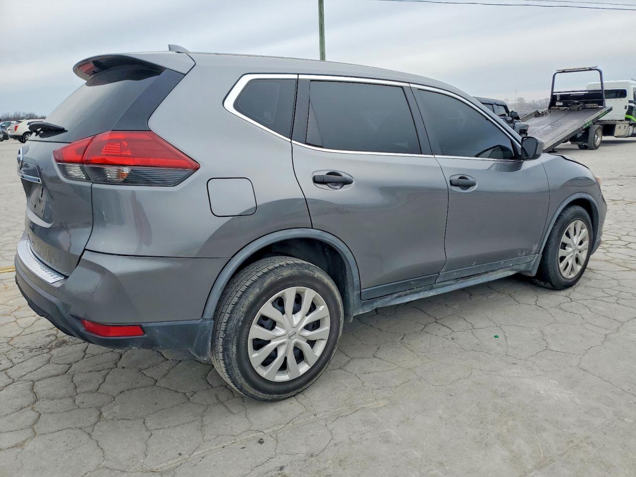 2020 NISSAN ROGUE S photo 5