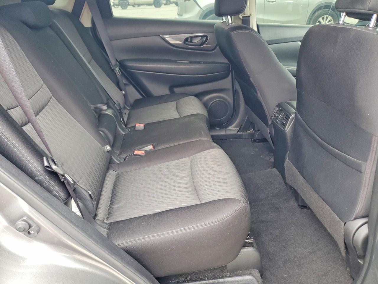 2020 NISSAN ROGUE S photo 19