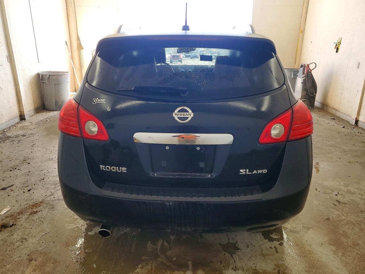 2011 NISSAN ROGUE S photo 6