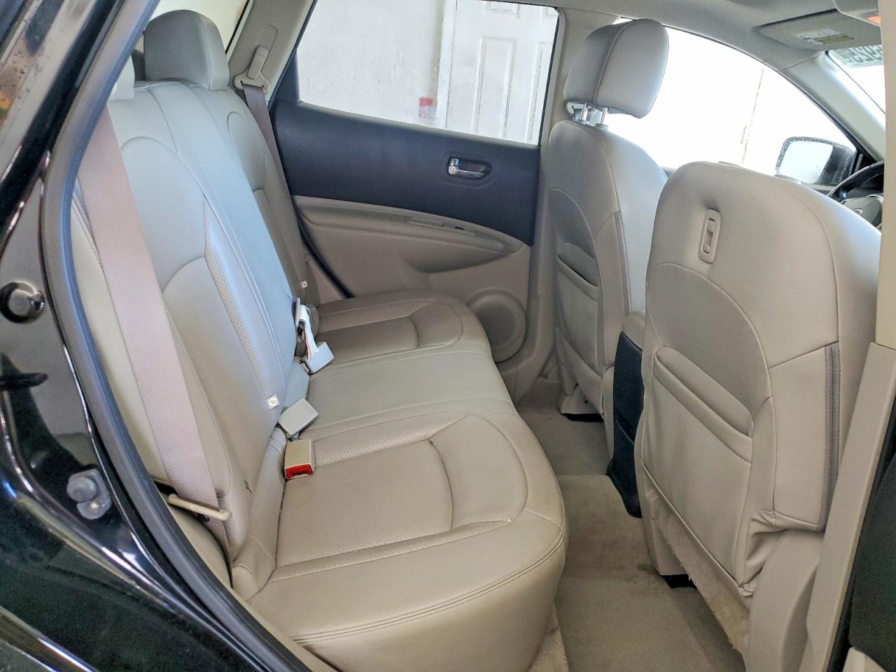 2011 NISSAN ROGUE S photo 11