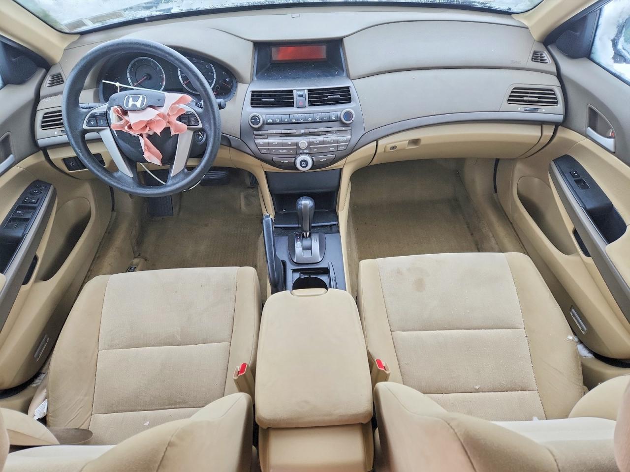 2010 HONDA ACCORD LX photo 8