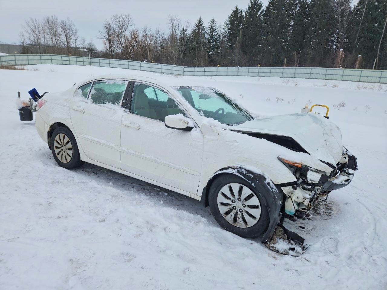 2010 HONDA ACCORD LX photo 4