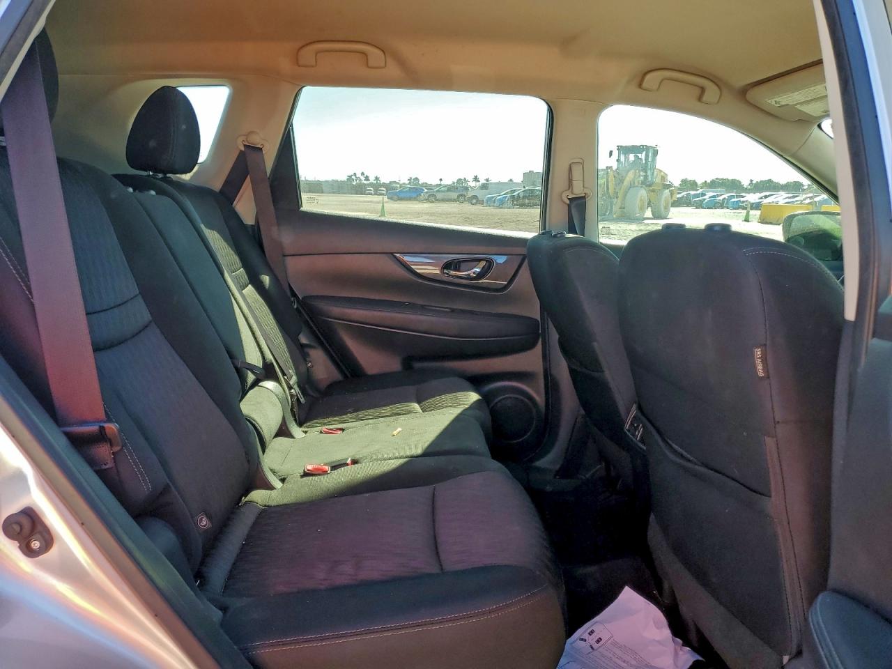 2020 NISSAN ROGUE S photo 11