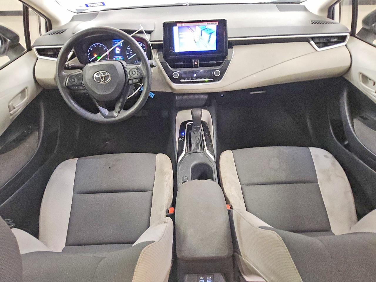 2025 TOYOTA COROLLA LE photo 15
