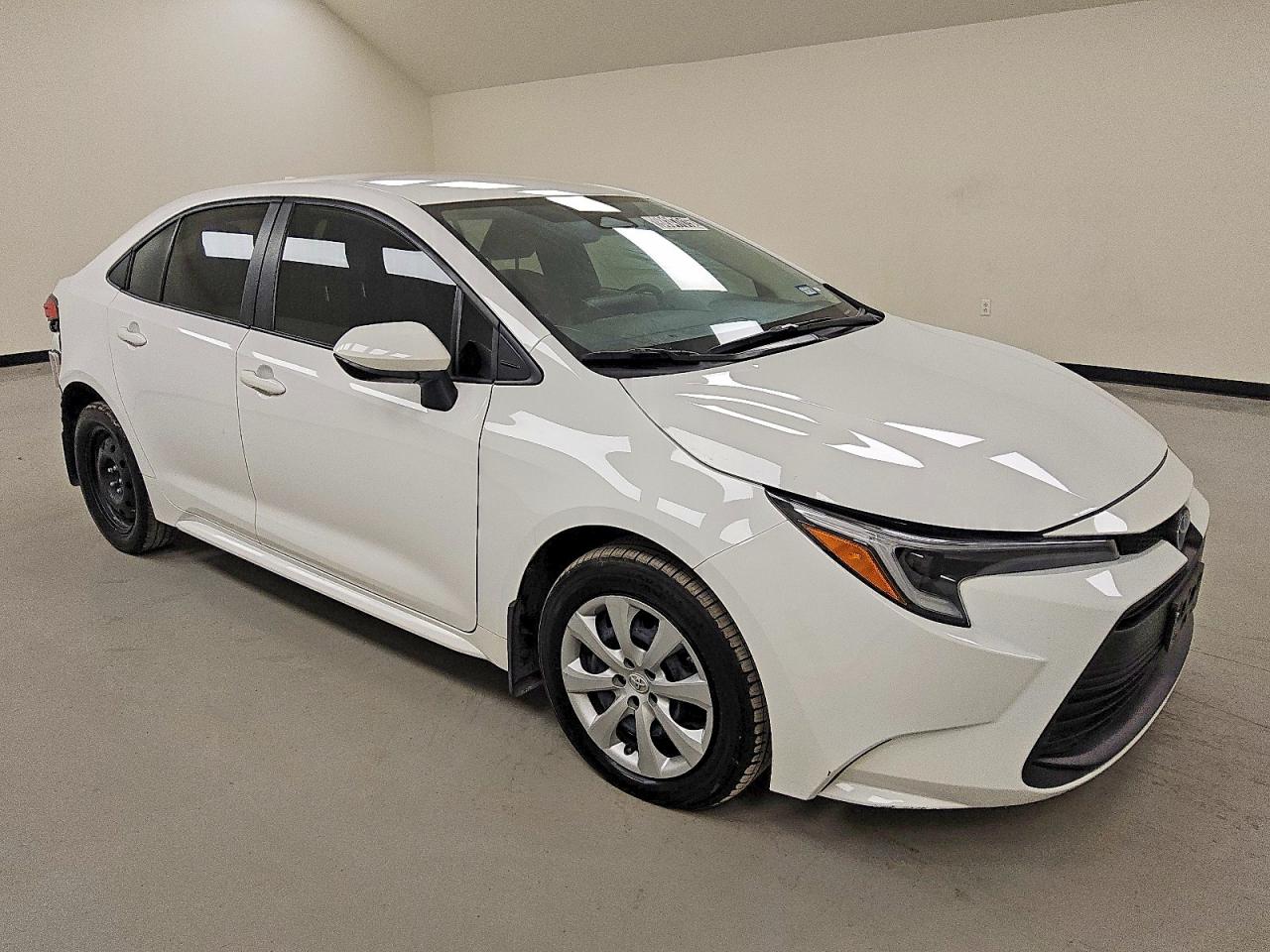 2025 TOYOTA COROLLA LE photo 7