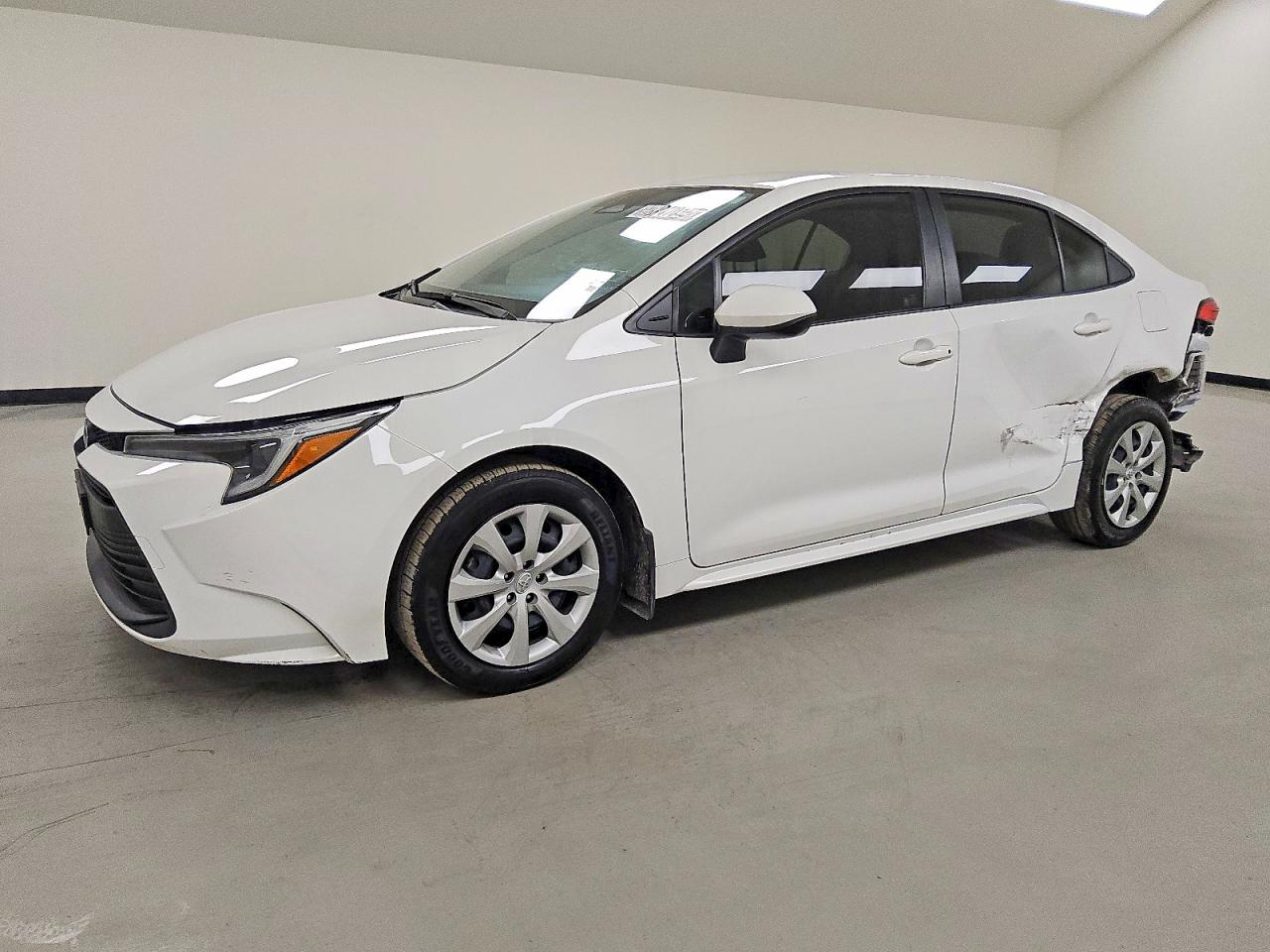 2025 TOYOTA COROLLA