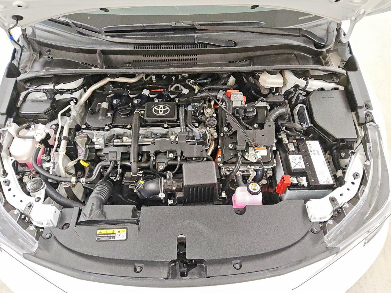2025 TOYOTA COROLLA LE photo 21