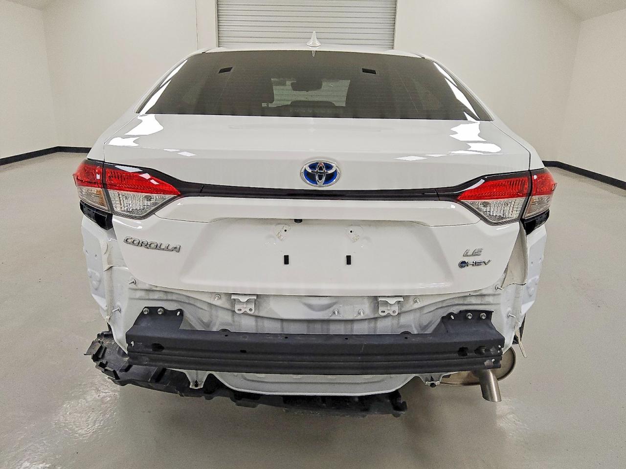 2025 TOYOTA COROLLA LE photo 11