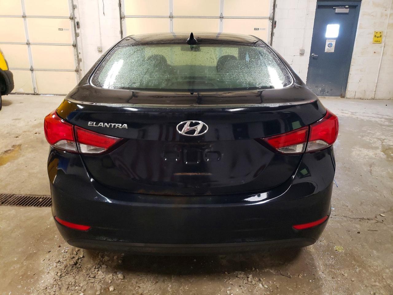 2014 HYUNDAI ELANTRA SE photo 6
