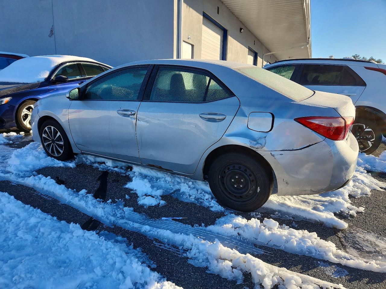 2017 TOYOTA COROLLA L photo 2