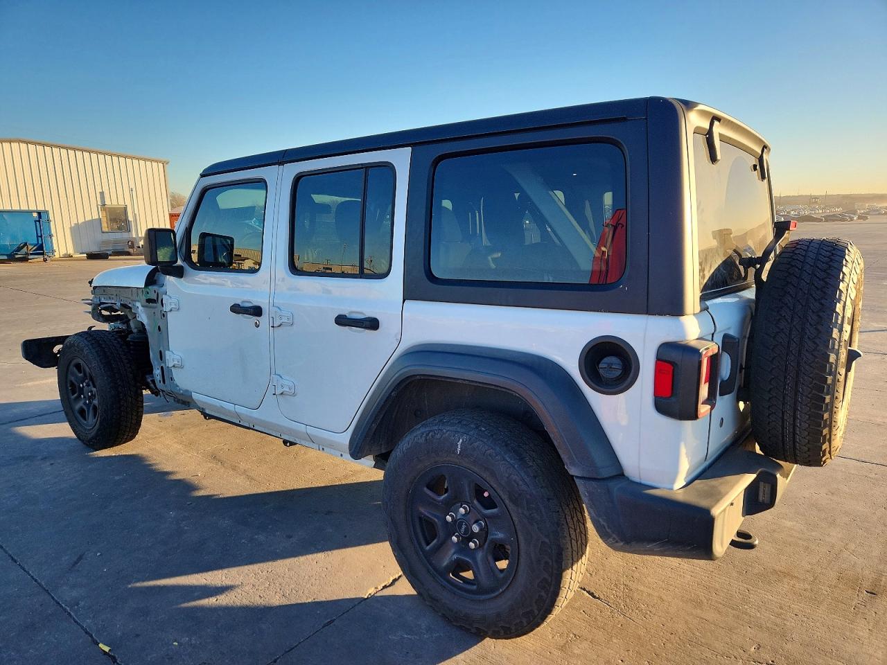 2018 JEEP WRANGLER UNLIMITED SPORT photo 2