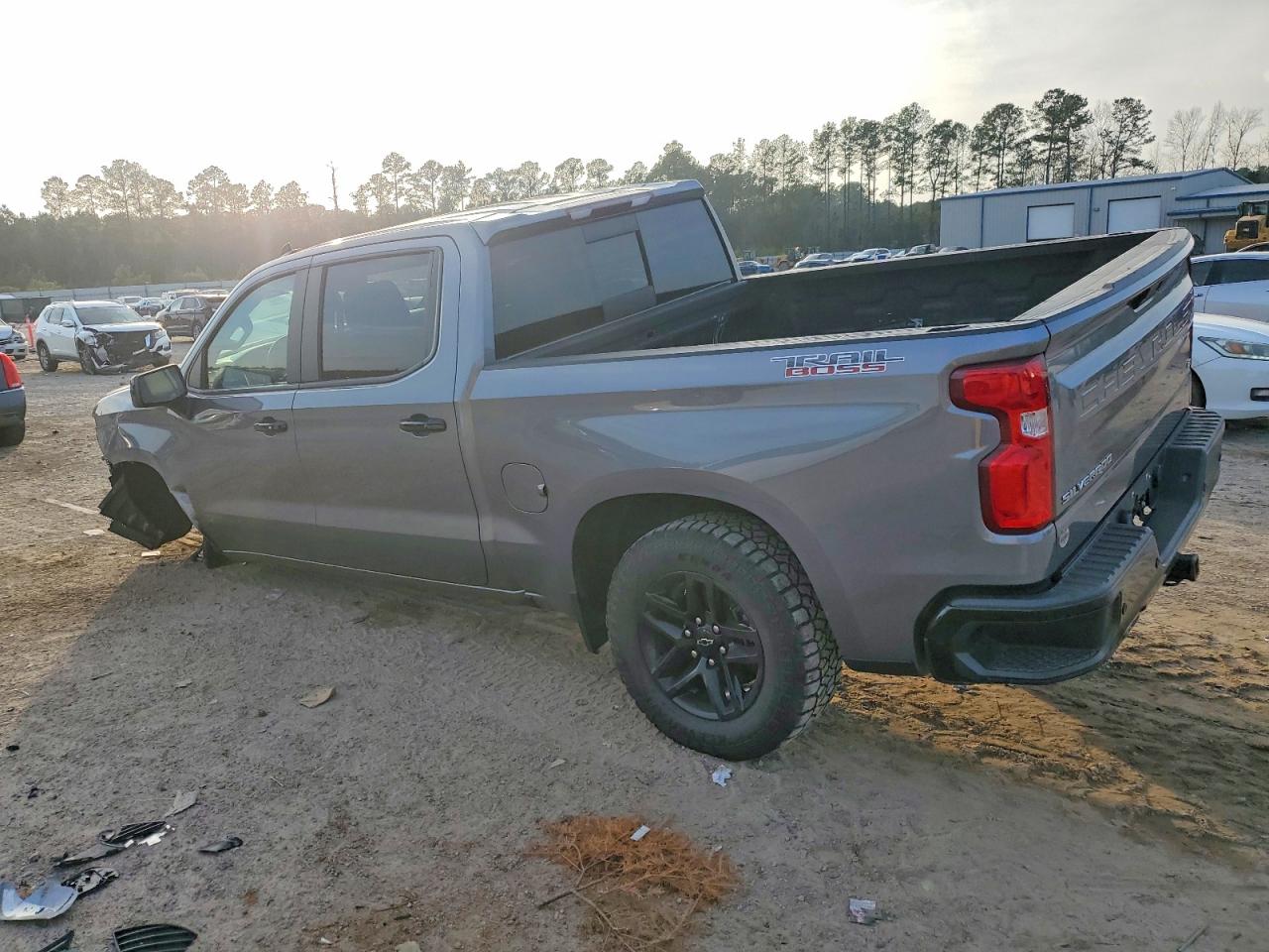 2020 CHEVROLET SILVERADO K1500 LT TRAIL BOSS photo 2