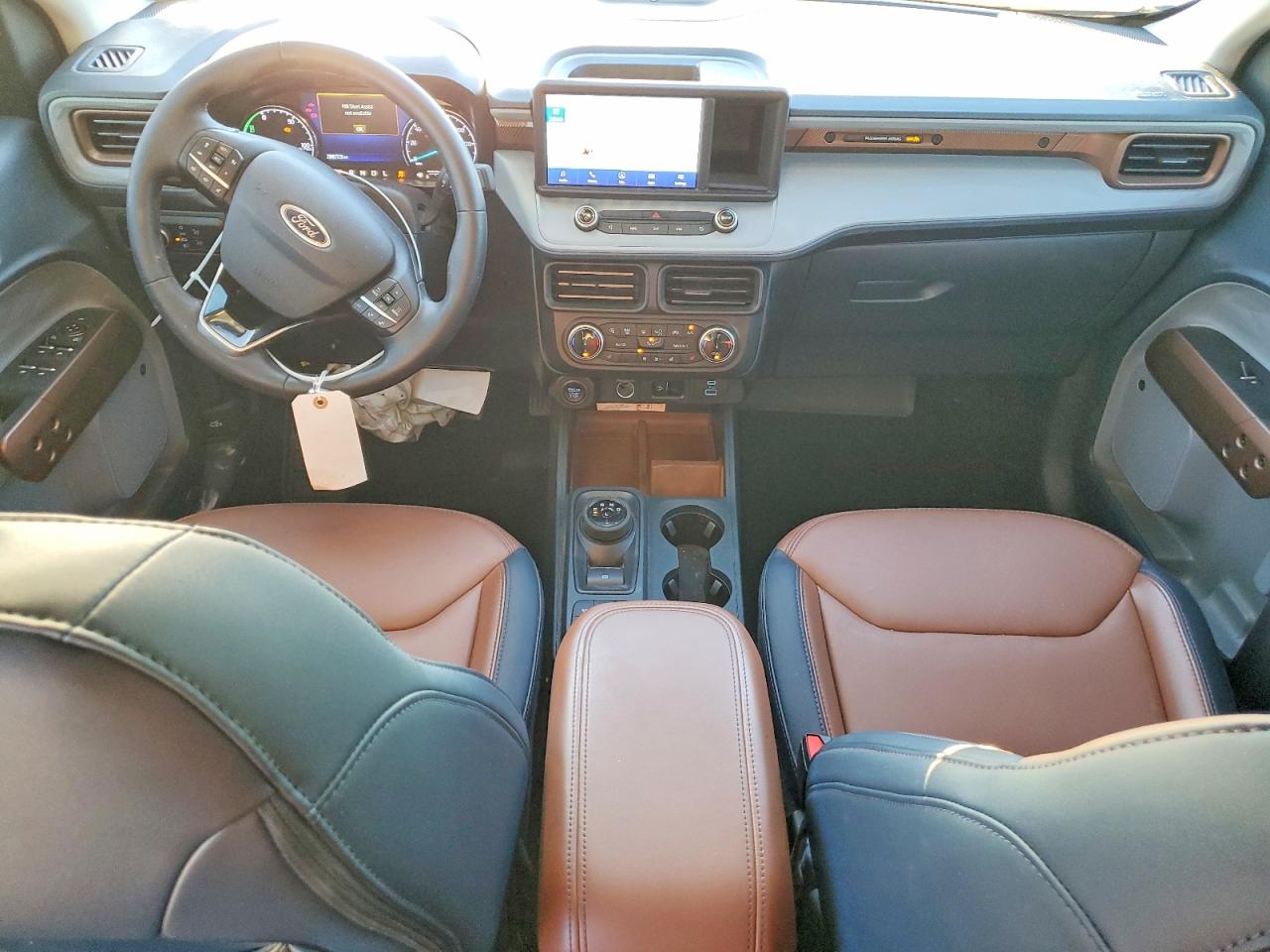 2024 FORD MAVERICK LARIAT photo 22
