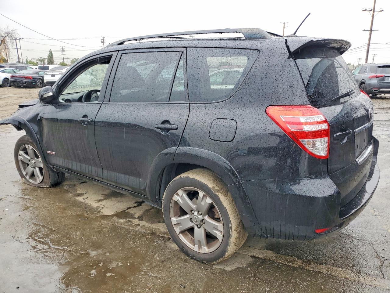 2011 TOYOTA RAV4 SPORT photo 2