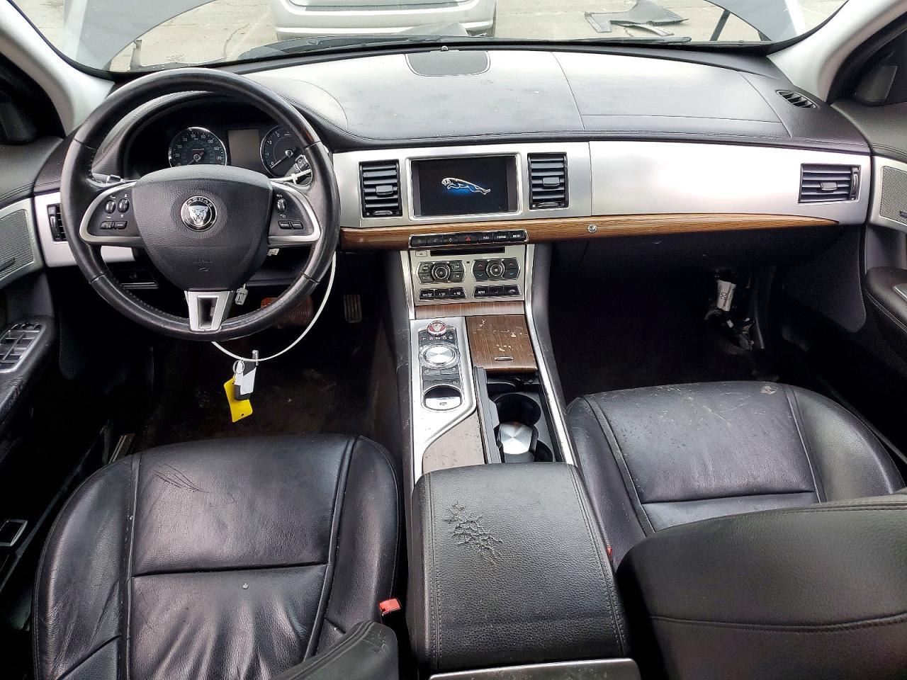 2015 JAGUAR XF 2.0T PREMIUM photo 8