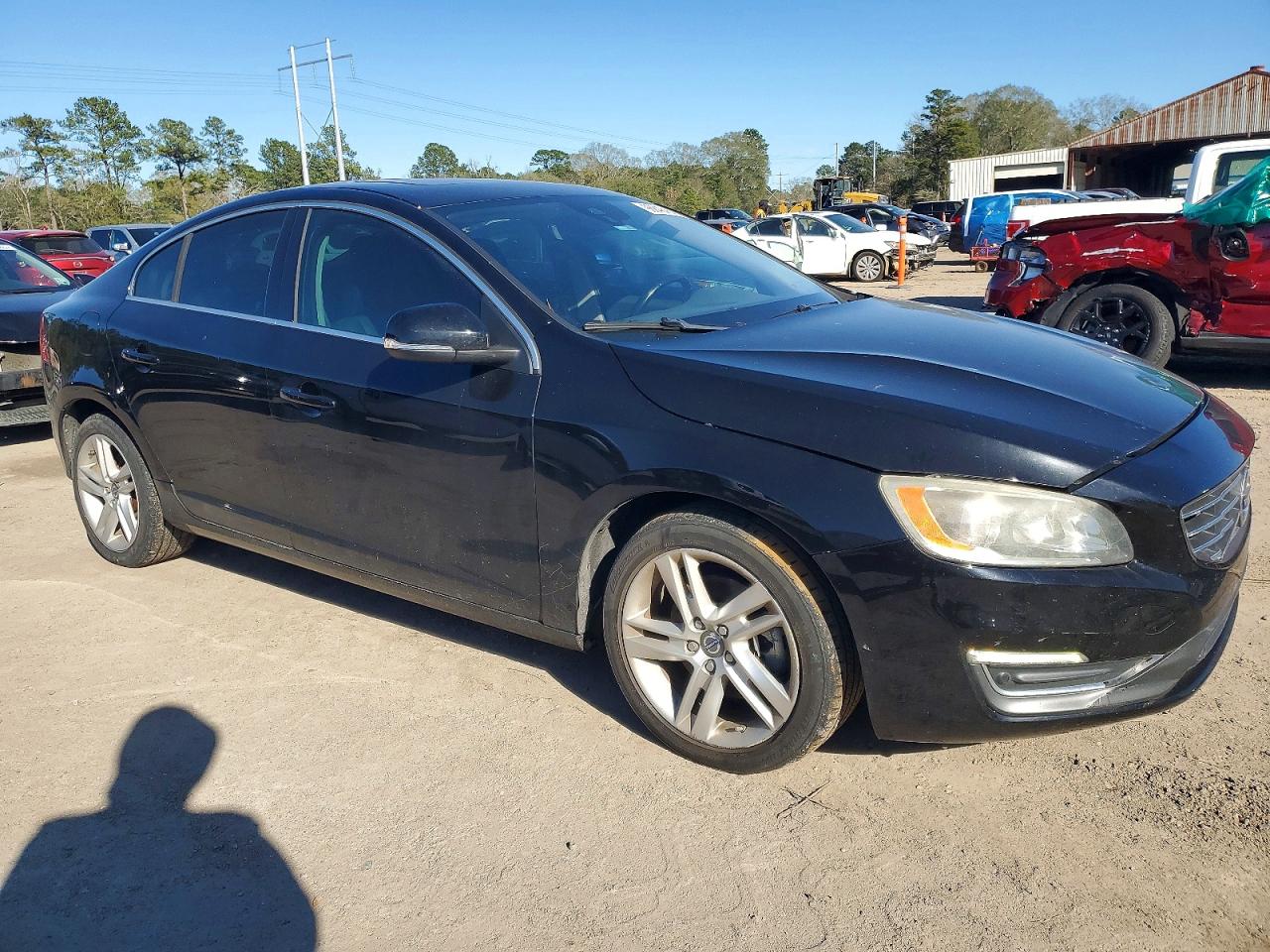 2015 VOLVO S60 PREMIER photo 4