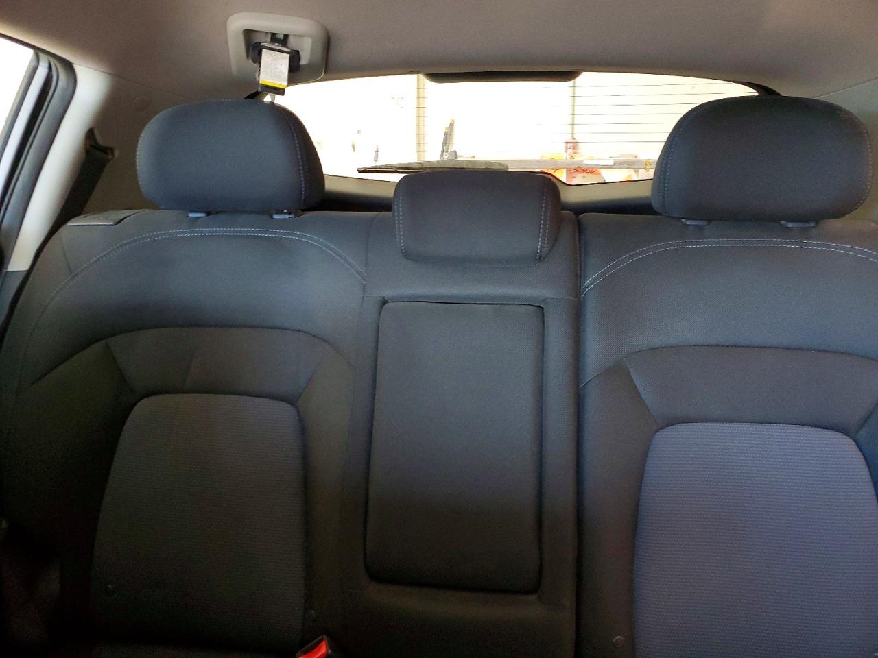 2016 KIA SPORTAGE LX photo 19