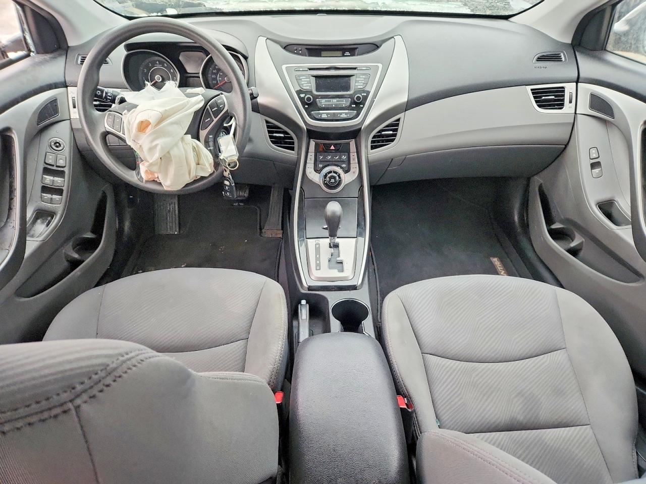 2013 HYUNDAI ELANTRA GLS photo 8
