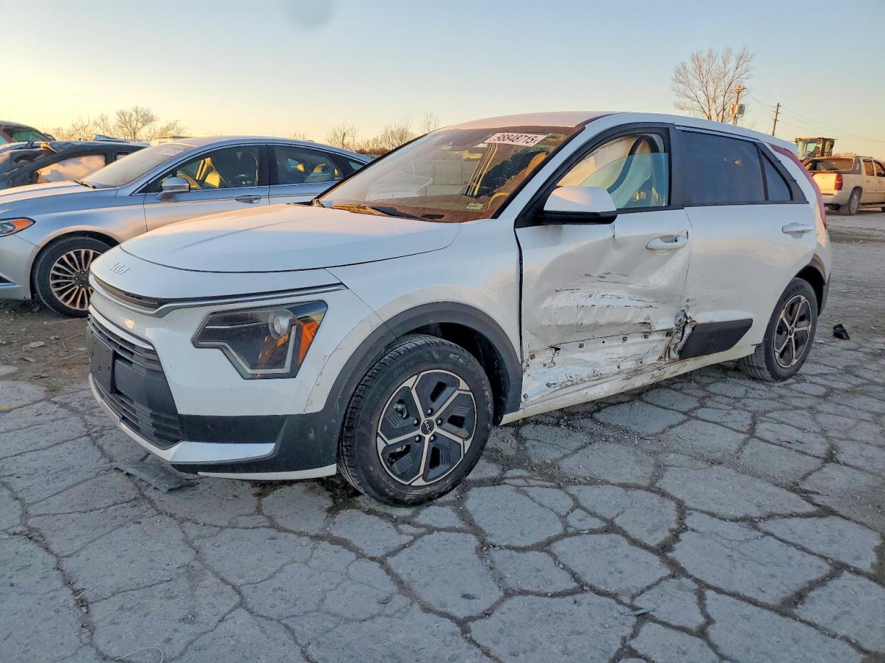 2023 KIA NIRO